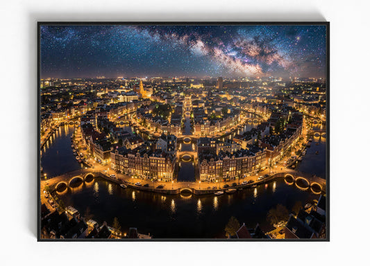 Amsterdam At Night Muurecoratie - Ingelijste poster - Ideaal verjaardag cadeau